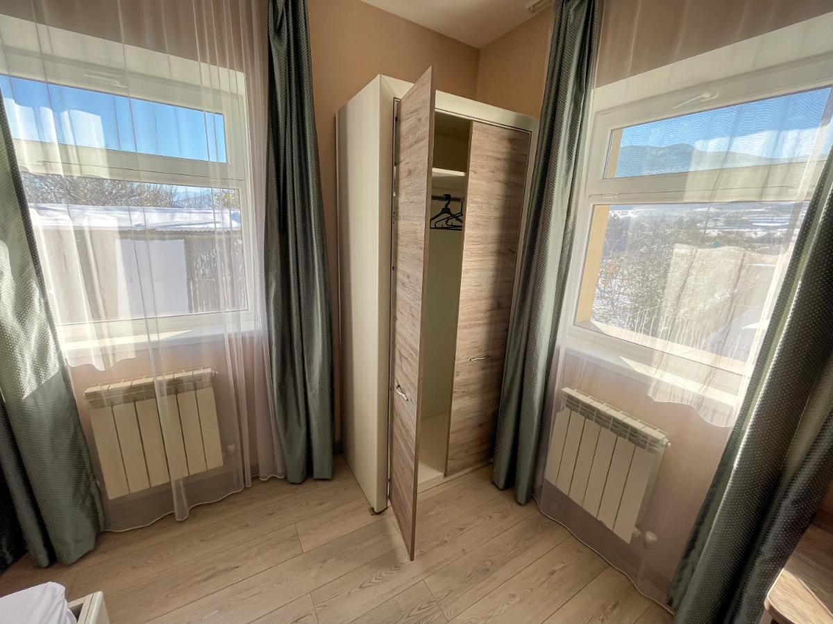 Resident Hotel Kaskelen Eksteriør bilde